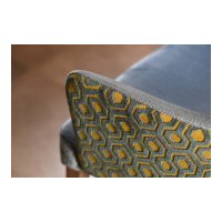 Wohnart Lana Südtirol James Stuhl