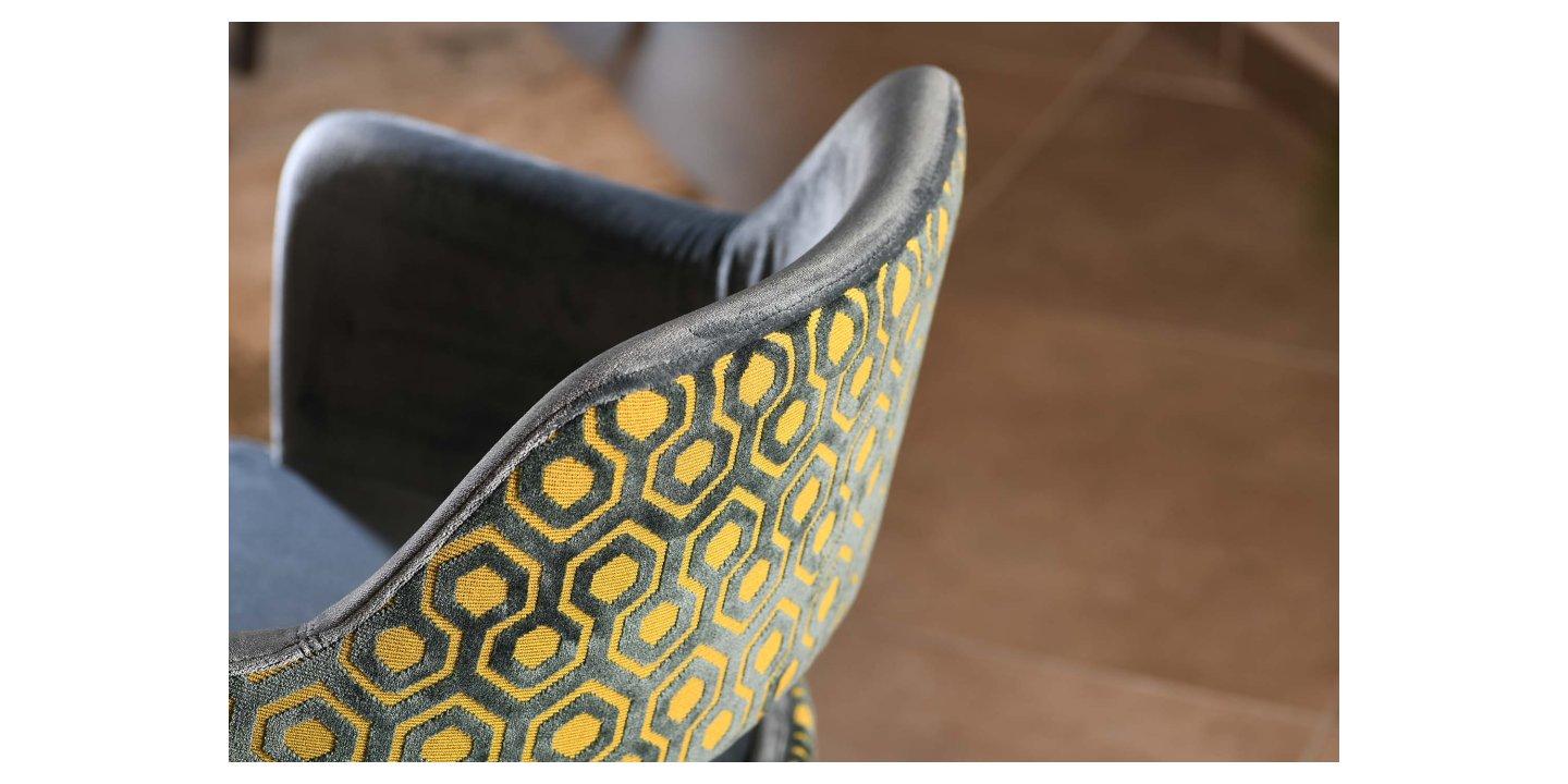 Wohnart Lana Südtirol James Stuhl