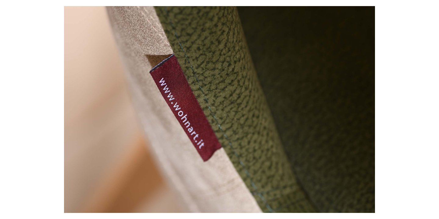 Wohnart Lana Südtirol Fit Hole Stuhl