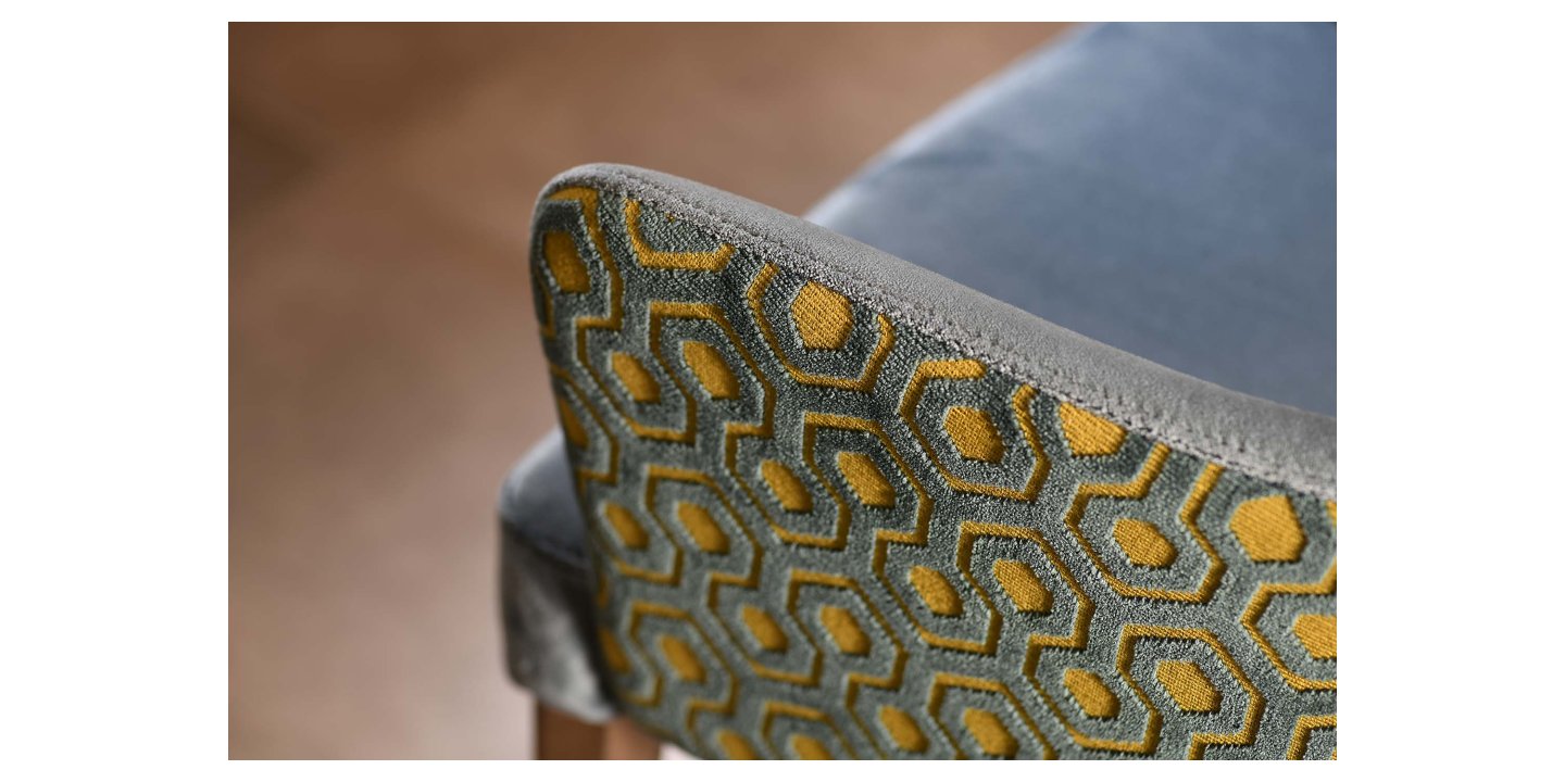 Wohnart Lana Südtirol James Stuhl